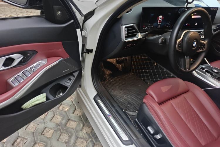 Used BMW 3 Series 2023 325Li M Sport Night Edition Package Driver Seat