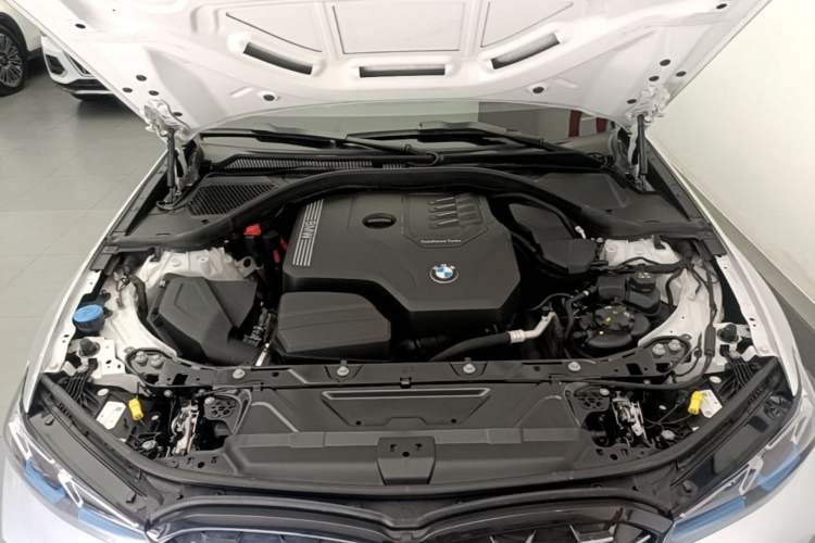 Used BMW 3 Series 2023 330Li M Sport Night Edition Package Engine Bay