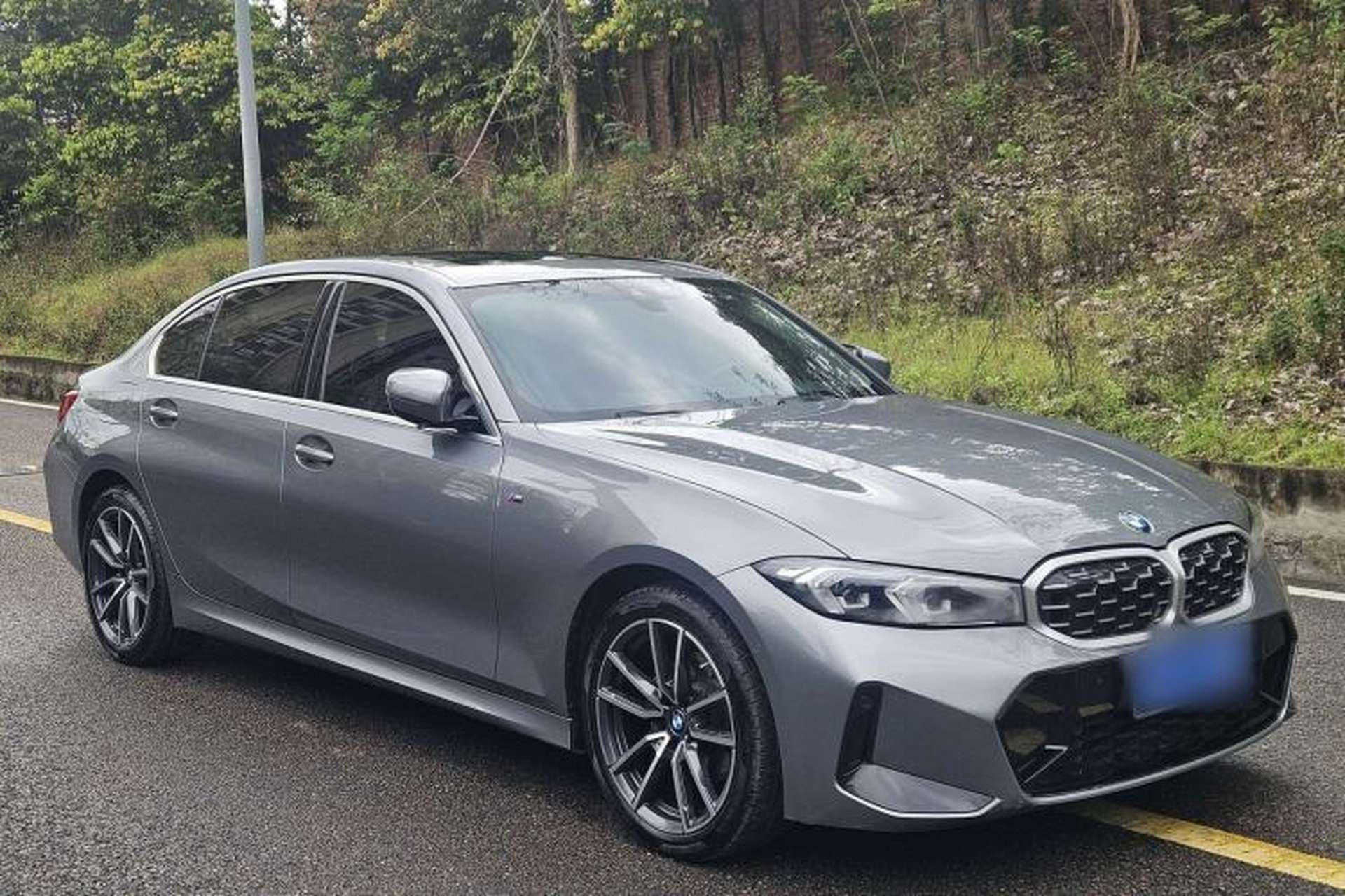 Used BMW 3 Series 2023 325Li M Sport Package Exterior 2