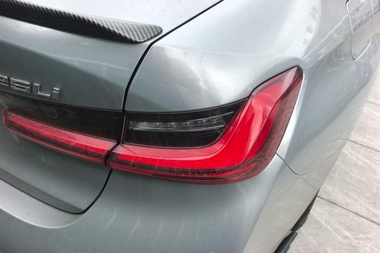 Used BMW 3 Series 2023 325Li M Sport Package Exterior 8