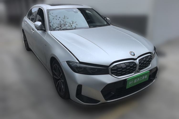 Used BMW 3 Series 2023 325Li M Sport Package Front Right 45 Deg