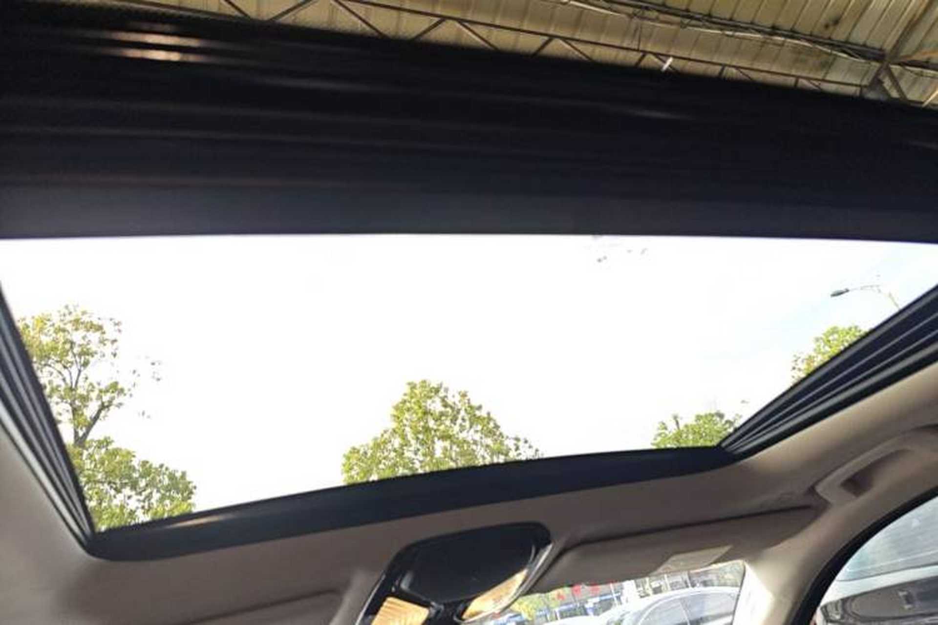 Used BMW 3 Series 2023 325Li M Sport Package Headliner