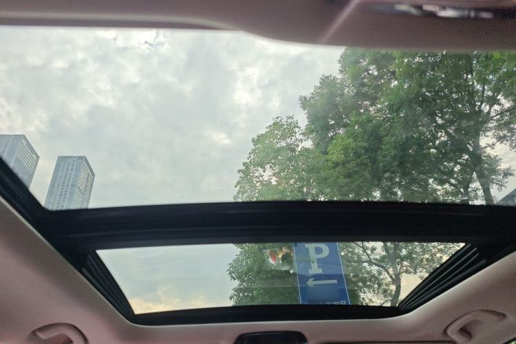 Used BMW 3 Series 2023 325Li M Sport Package Headliner
