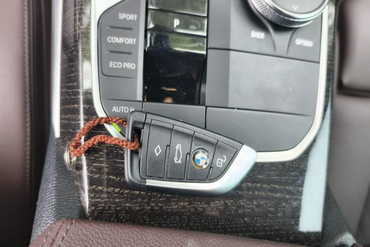 Used BMW 3 Series 2023 325Li M Sport Package Interior 1