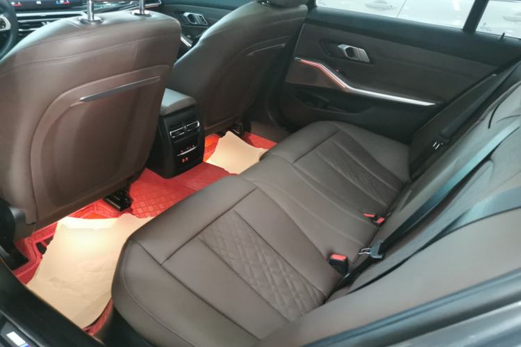 Used BMW 3 Series 2023 325Li M Sport Package Interior 4