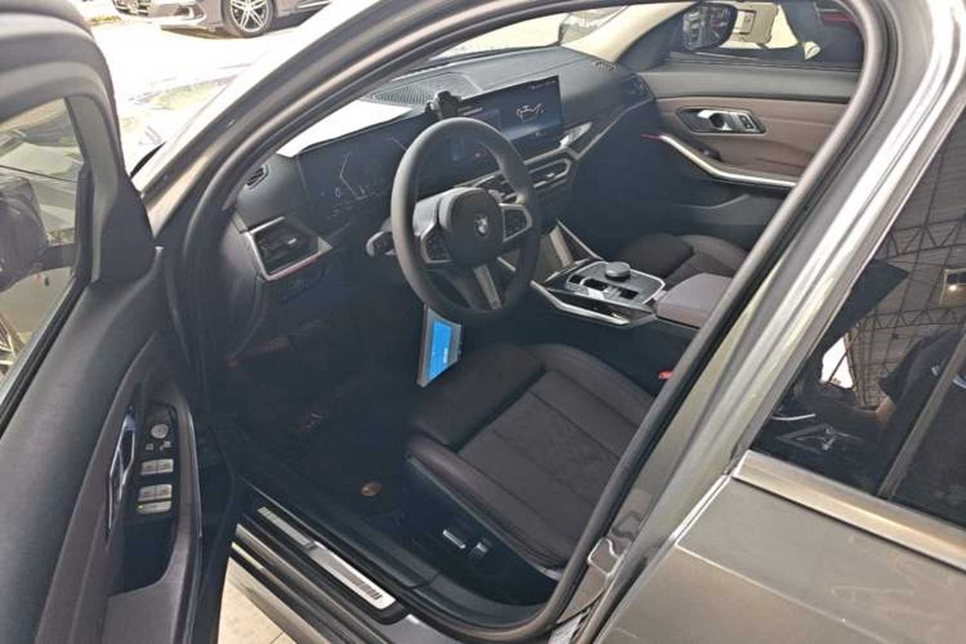 Used BMW 3 Series 2023 325Li M Sport Package Left Front Seat