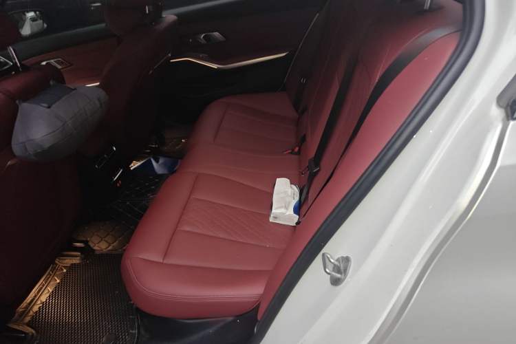 Used BMW 3 Series 2023 325Li M Sport Night Edition Package Left Rear Seat