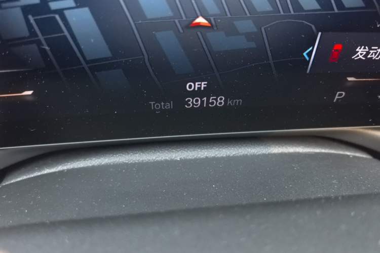 Used BMW 3 Series 2023 325Li M Sport Package Odometer Close Up
