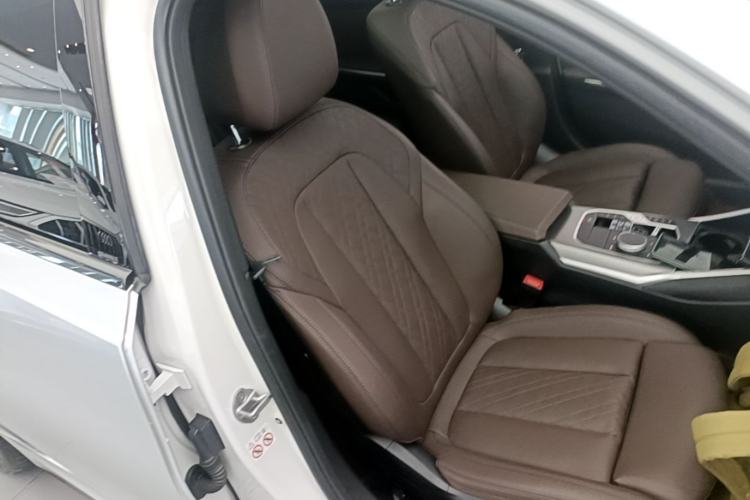 Used BMW 3 Series 2023 330Li M Sport Night Edition Package Right Front Seat