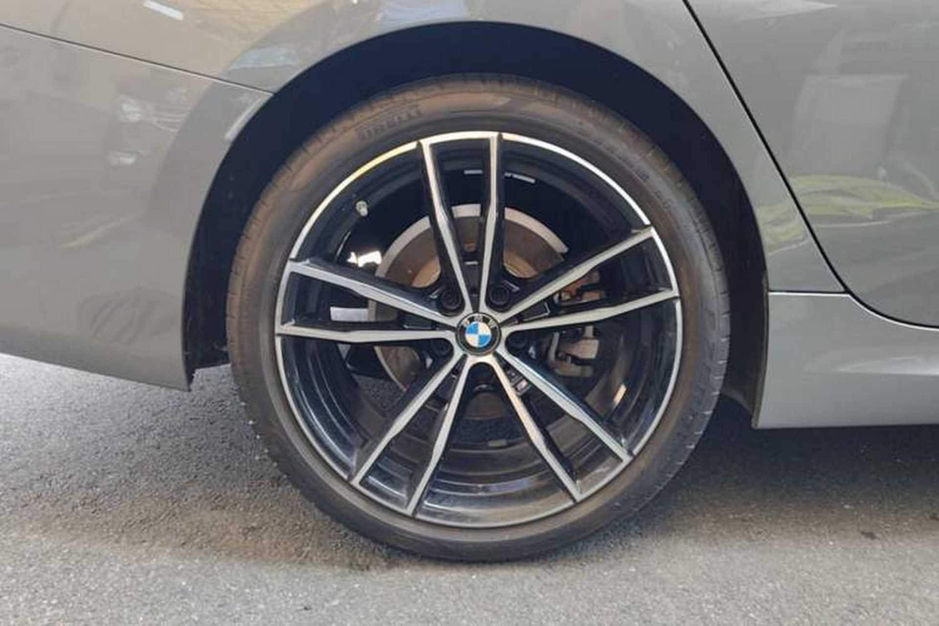 Used BMW 3 Series 2023 325Li M Sport Night Edition Package Right Rear Wheel Hub