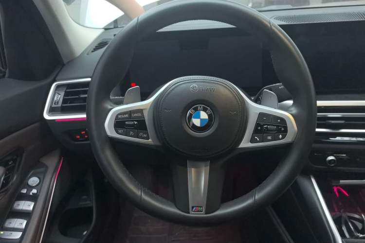 Used BMW 3 Series 2023 325Li M Sport Package Steering Wheel
