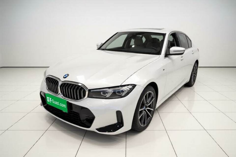 BMW 3 Series 2023