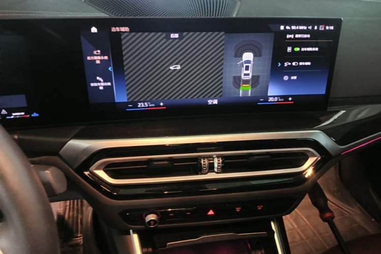 Used BMW 3 Series 2023 325Li M Sport Package Audio And AC Panel