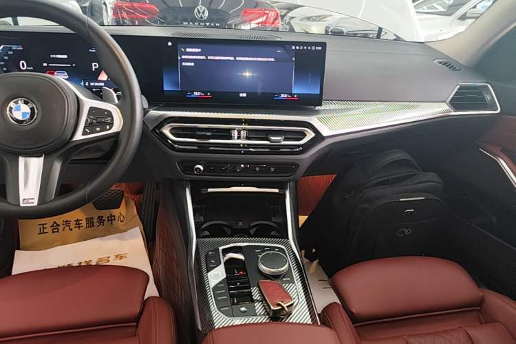 Used BMW 3 Series 2023 325Li M Sport Package Audio And AC Panel
