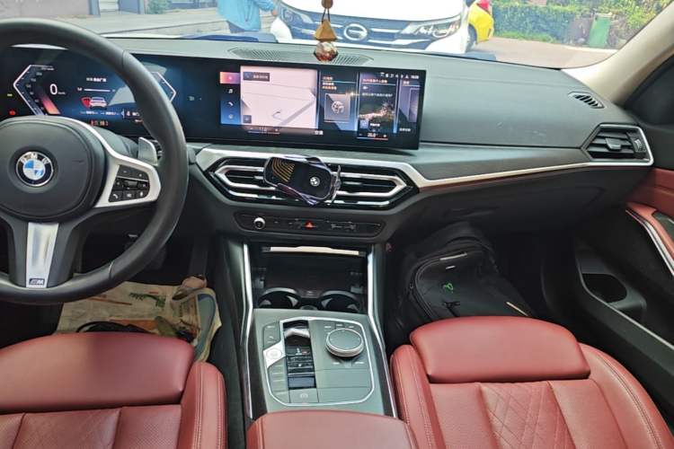 Used BMW 3 Series 2023 325i M Sport Package Audio And AC Panel