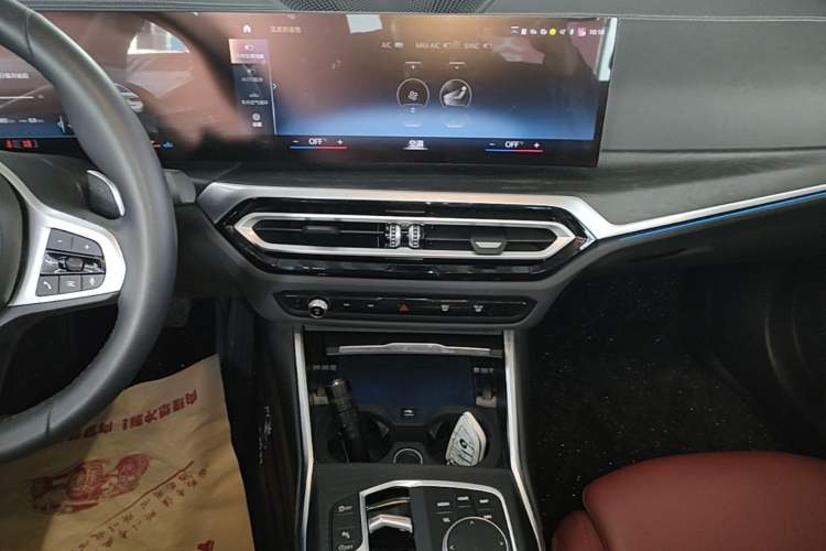 Used BMW 3 Series 2023 325i M Sport Package Audio And AC Panel
