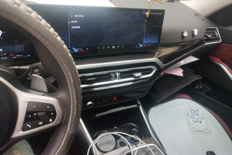 Used BMW 3 Series 2023 325Li M Sport Package Audio And AC Panel