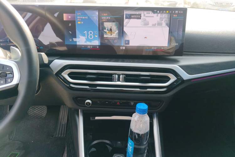 Used BMW 3 Series 2023 325i M Sport Package Audio And AC Panel