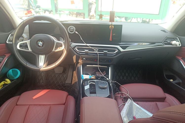 Used BMW 3 Series 2023 320Li M Sport Package Center Console