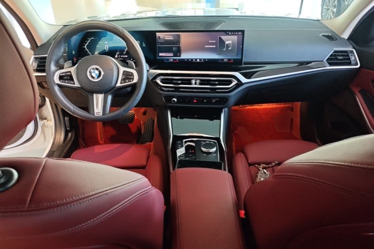 Used BMW 3 Series 2023 320Li M Sport Package Center Console