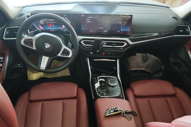 Used BMW 3 Series 2023 325Li M Sport Package Center Console