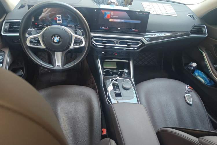 Used BMW 3 Series 2023 325Li M Sport Package Center Console