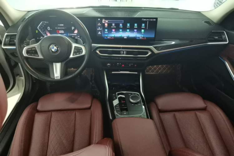 Used BMW 3 Series 2023 325Li M Sport Package Center Console