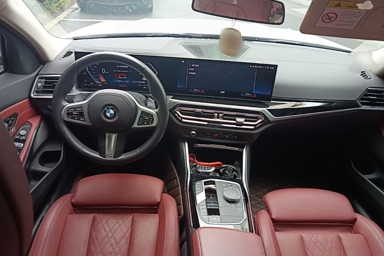 Used BMW 3 Series 2023 320Li M Sport Package Center Console