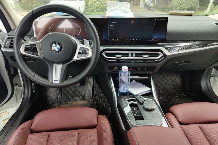 Used BMW 3 Series 2023 325Li M Sport Package Center Console