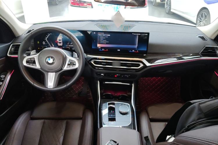 Used BMW 3 Series 2023 325Li M Sport Package Center Console