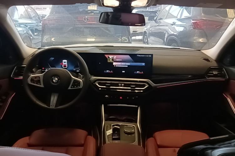 Used BMW 3 Series 2023 325Li M Sport Night Edition Package Center Console