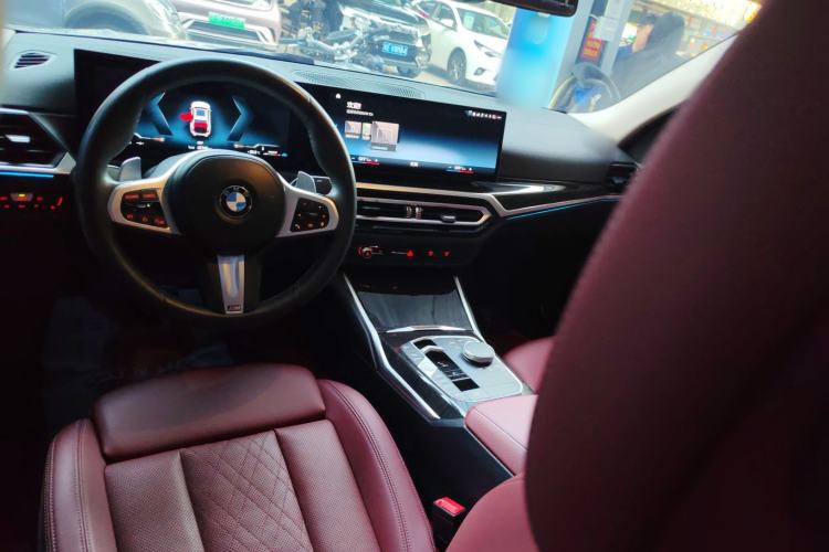 Used BMW 3 Series 2023 325Li M Sport Package Center Console