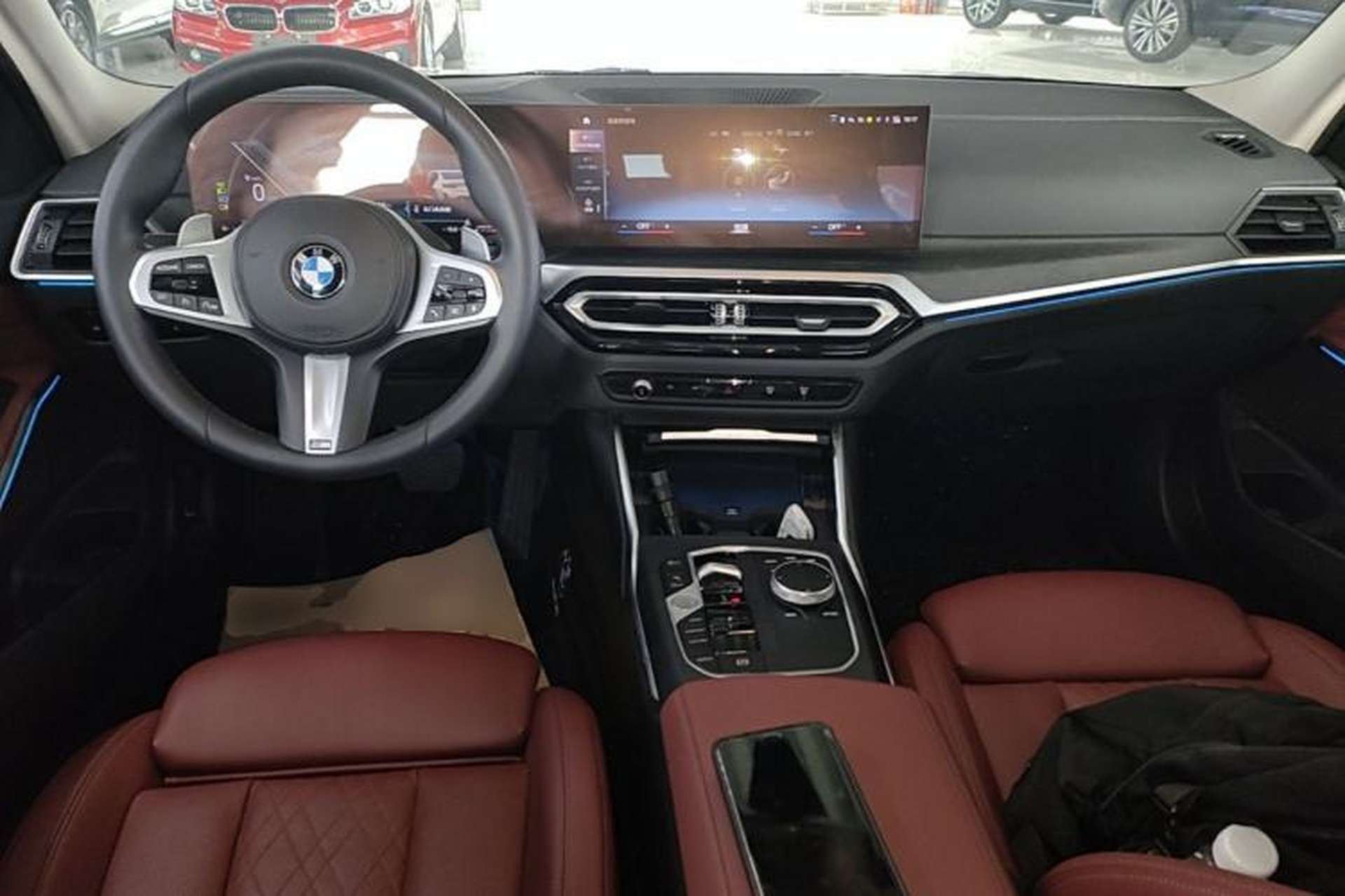 Used BMW 3 Series 2023 325i M Sport Package Center Console