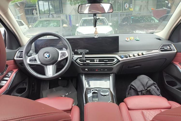 Used BMW 3 Series 2023 325Li M Sport Package Center Console