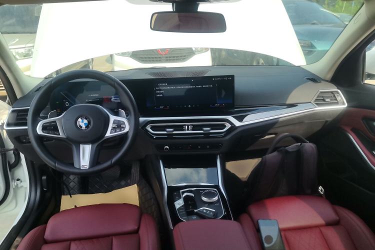 Used BMW 3 Series 2023 320Li M Sport Package Center Console