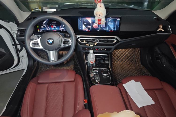 Used BMW 3 Series 2023 320Li M Sport Package Center Console