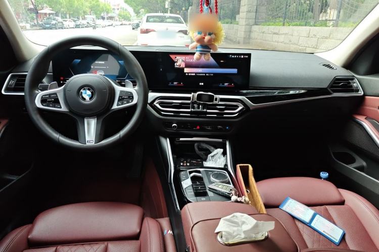 Used BMW 3 Series 2023 320Li M Sport Package Center Console