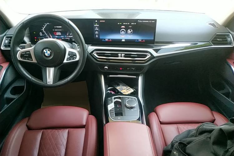 Used BMW 3 Series 2023 320Li M Sport Package Center Console
