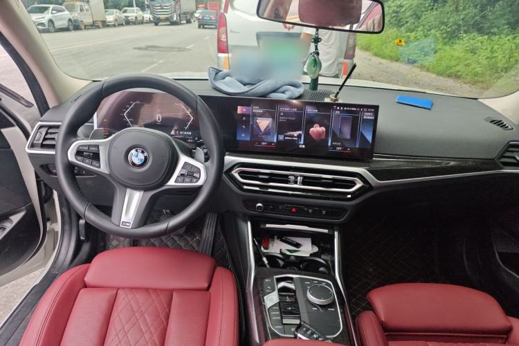 Used BMW 3 Series 2023 325Li M Sport Package Center Console