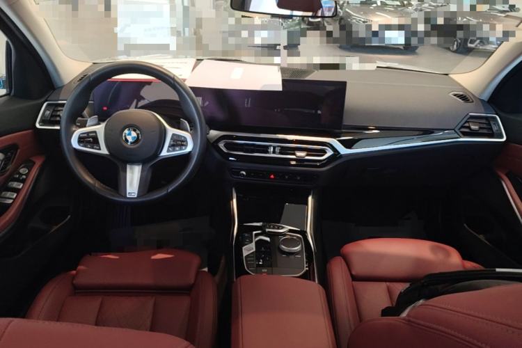 Used BMW 3 Series 2023 320Li M Sport Package Center Console