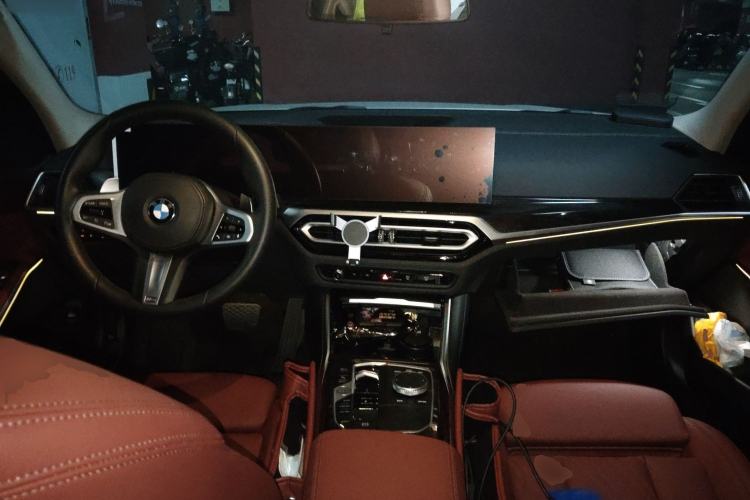 Used BMW 3 Series 2023 325Li M Sport Night Edition Package Center Console