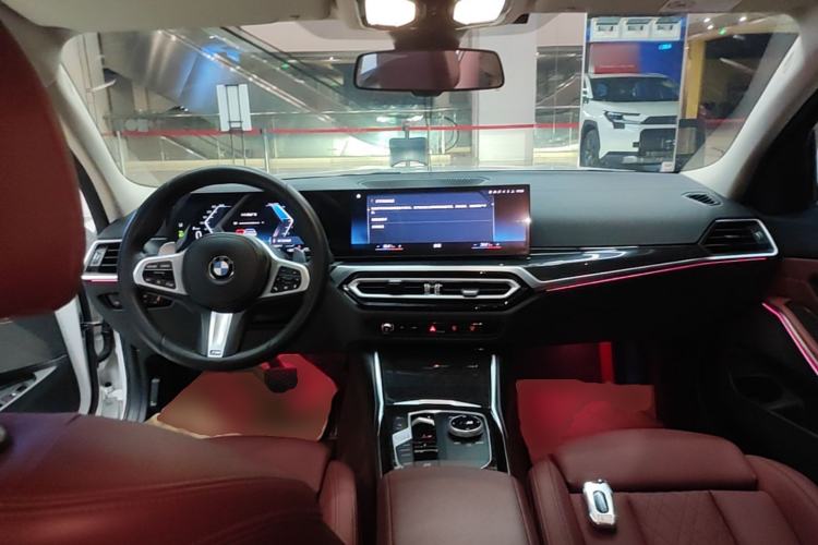 Used BMW 3 Series 2023 325Li M Sport Package Center Console