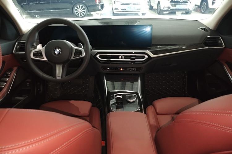 Used BMW 3 Series 2023 325Li M Sport Package Center Console