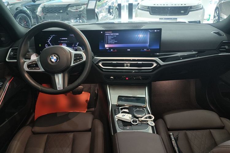 Used BMW 3 Series 2023 325i M Sport Night Edition Package Center Console