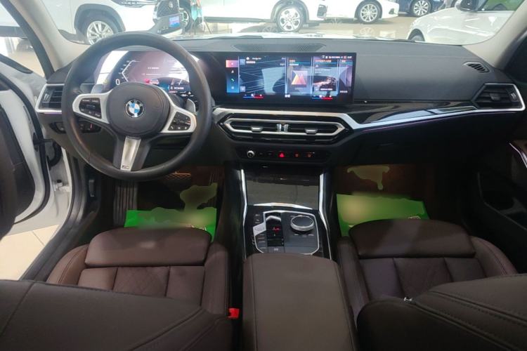 Used BMW 3 Series 2023 325Li M Sport Package Center Console