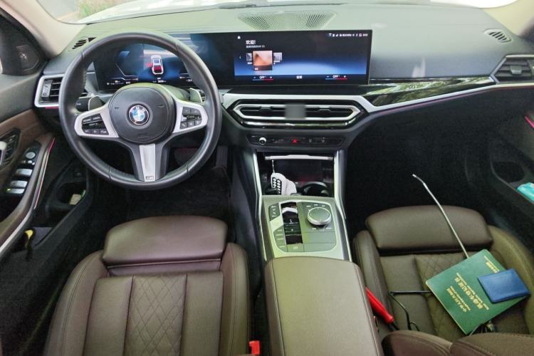 Used BMW 3 Series 2023 325Li M Sport Night Edition Package Center Console
