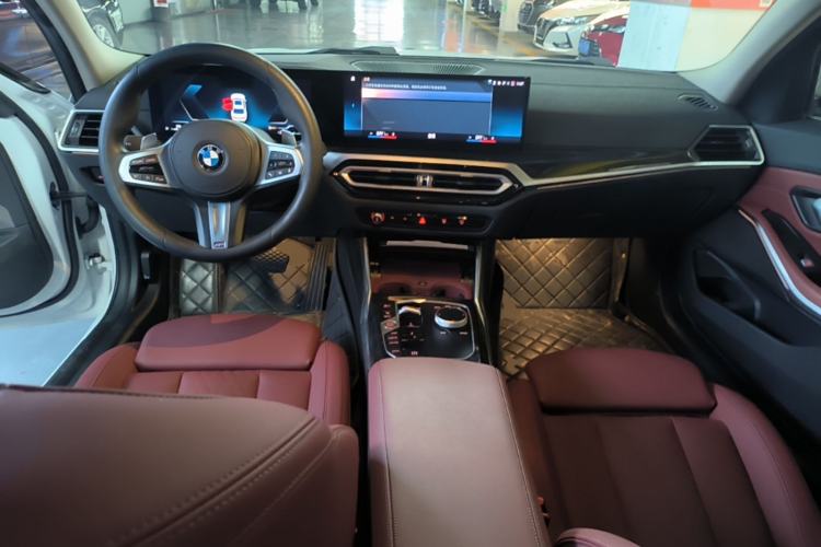 Used BMW 3 Series 2023 325Li M Sport Package Center Console