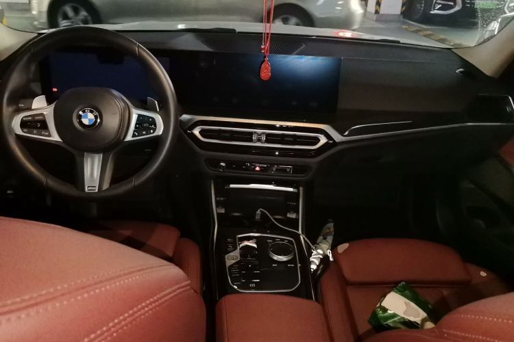 Used BMW 3 Series 2023 325Li M Sport Package Center Console