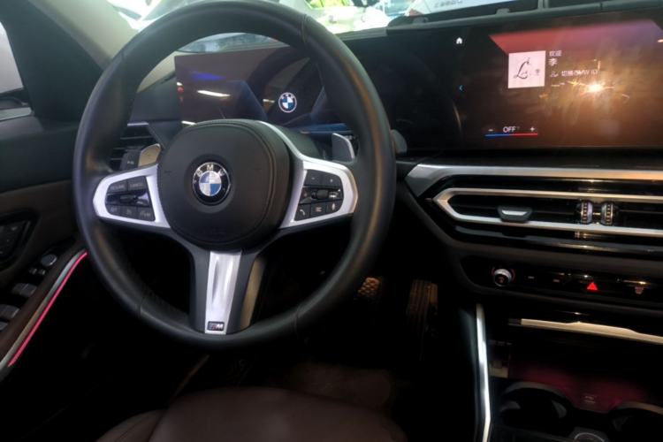 Used BMW 3 Series 2023 325Li M Sport Package Center Console