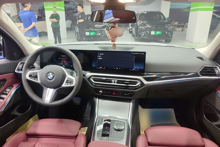 Used BMW 3 Series 2023 325Li M Sport Night Edition Package Center Console